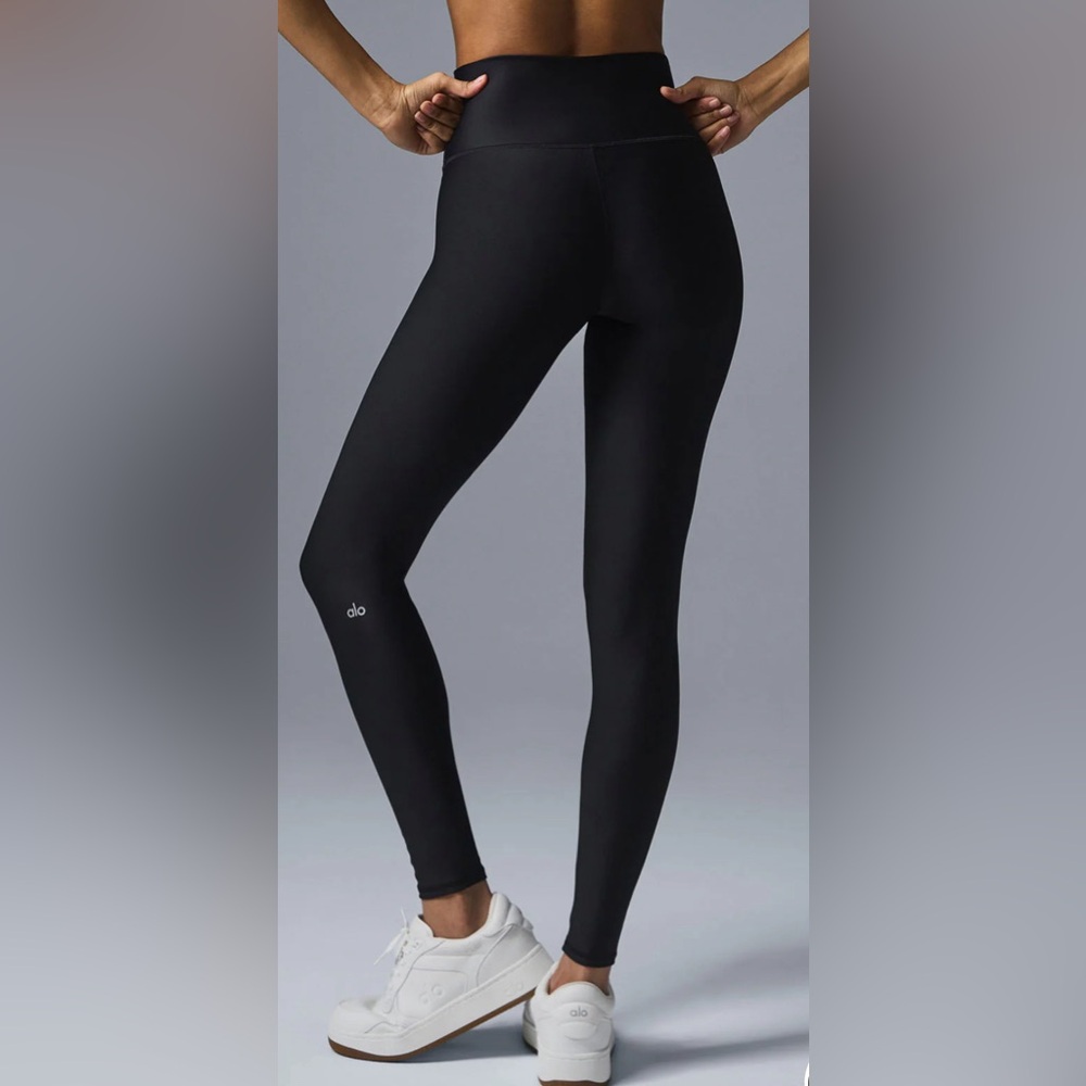 Alo black leggings airlift